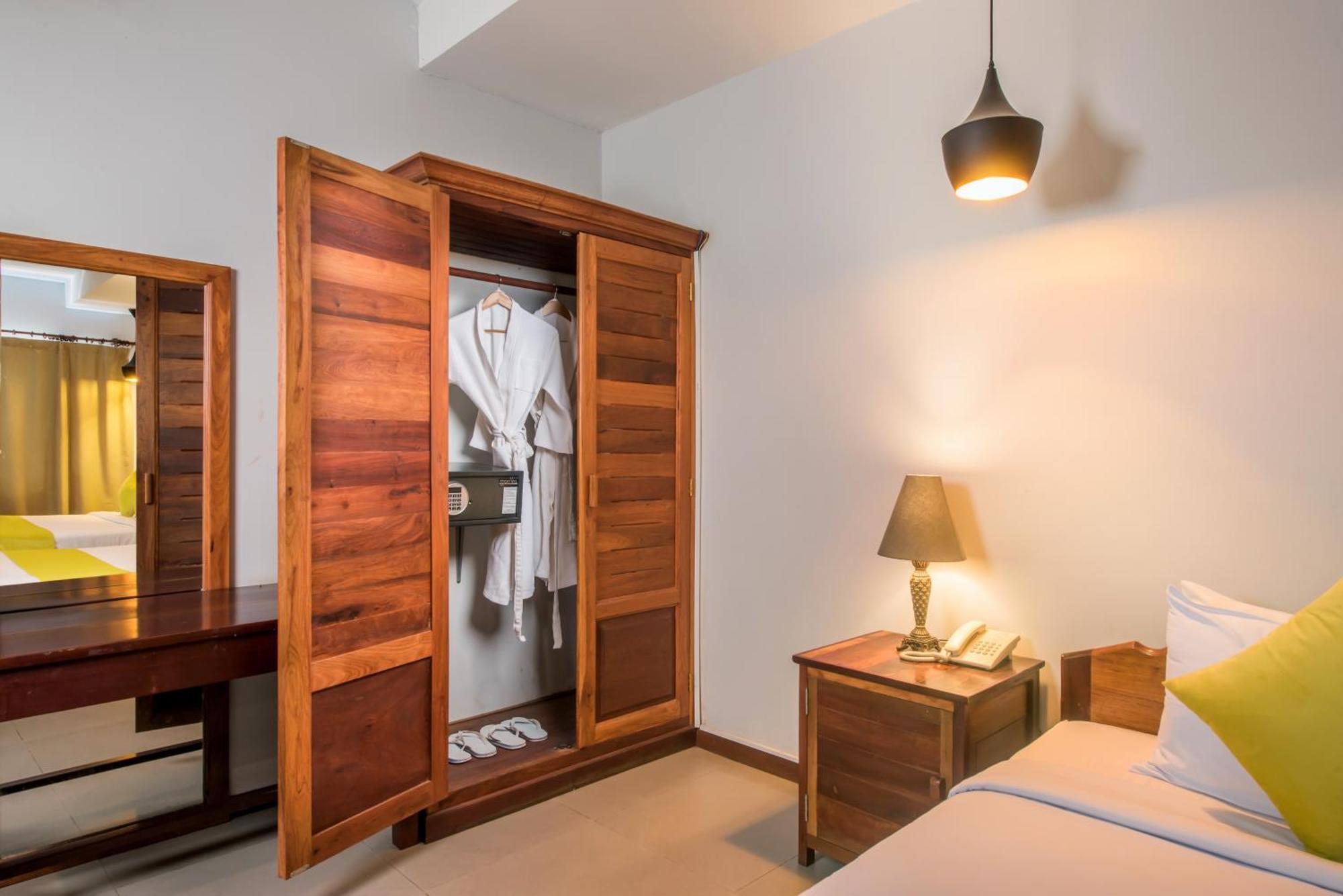 Samnak Lounge Hotell Siem Reap Exteriör bild
